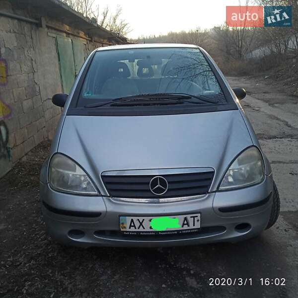 Хэтчбек Mercedes-Benz A-Class 2000 в Харькове