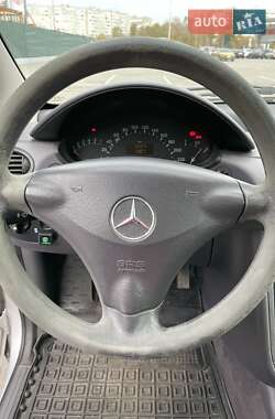 Хэтчбек Mercedes-Benz A-Class 2003 в 