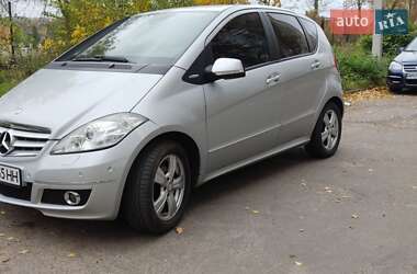 Хетчбек Mercedes-Benz A-Class 2010 в Житомирі