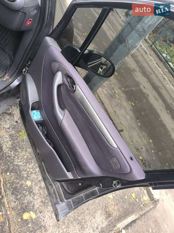 Хэтчбек Mercedes-Benz A-Class 2001 в Киеве фото 5 Хэтчбек Mercedes-Benz A-Class 2001 в Киеве