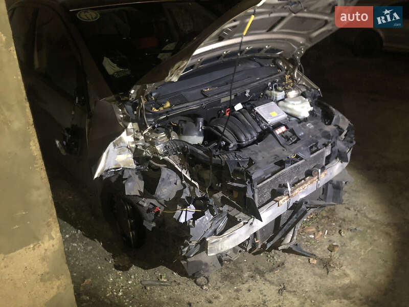 Хэтчбек Mercedes-Benz A-Class 2004 в Одессе фото 10 Хэтчбек Mercedes-Benz A-Class 2004 в Одессе