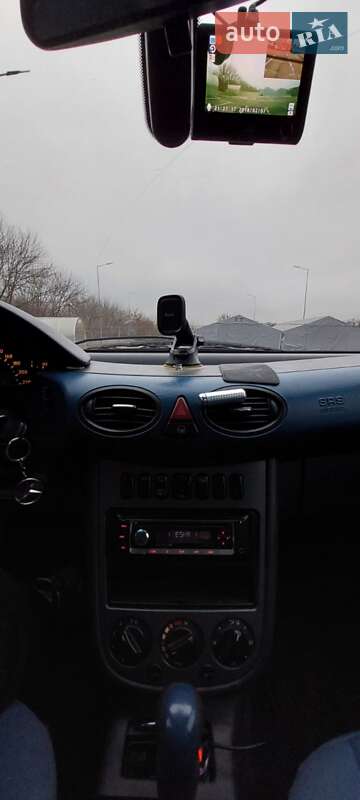 Хэтчбек Mercedes-Benz A-Class 2002 в Ивано-Франковске
