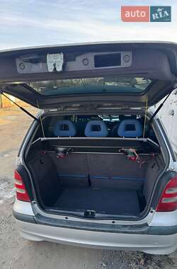 Хетчбек Mercedes-Benz A-Class 2002 в  фото 22 Хетчбек Mercedes-Benz A-Class 2002 в