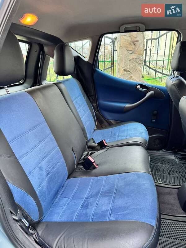 Хэтчбек Mercedes-Benz A-Class 2002 в Стрые