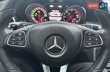 Хэтчбек Mercedes-Benz A-Class 2017 в 
