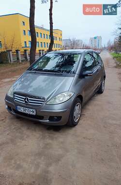 Купе Mercedes-Benz A-Class 2006 в Вараші