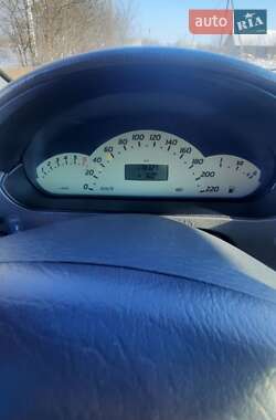 Хэтчбек Mercedes-Benz A-Class 2000 в 