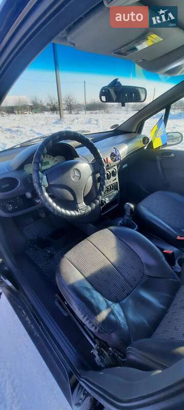 Хэтчбек Mercedes-Benz A-Class 2000 в Виннице