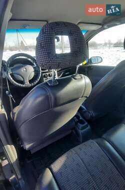 Хэтчбек Mercedes-Benz A-Class 2000 в 
