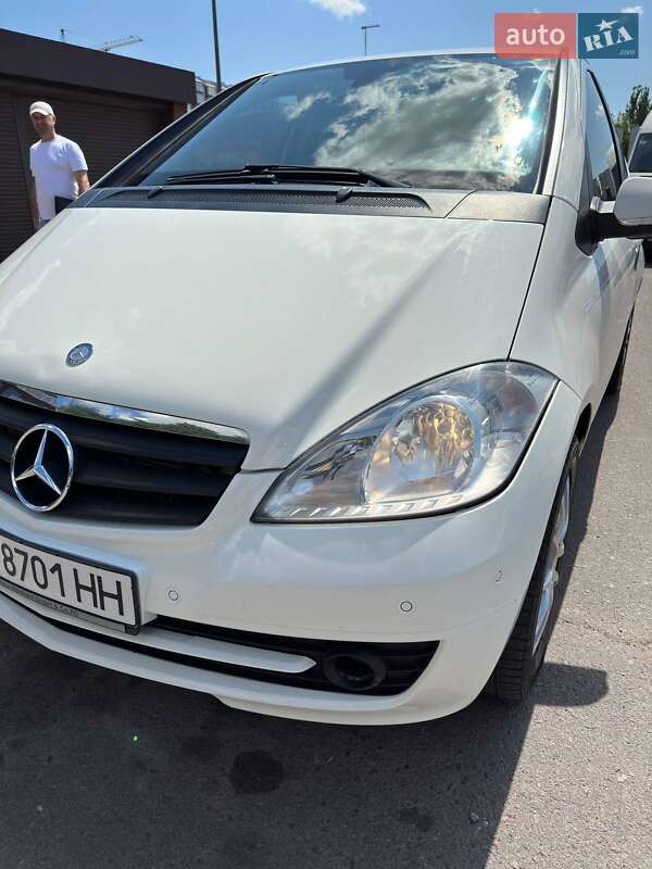 Хэтчбек Mercedes-Benz A-Class 2011 в Ровно