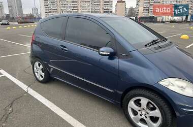 Купе Mercedes-Benz A-Class 2007 в Києві