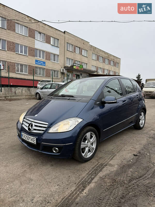 Хетчбек Mercedes-Benz A-Class 2009 в Сумах