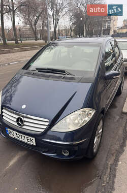 Хэтчбек Mercedes-Benz A-Class 2005 в 