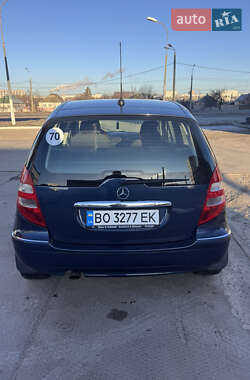 Хэтчбек Mercedes-Benz A-Class 2005 в 