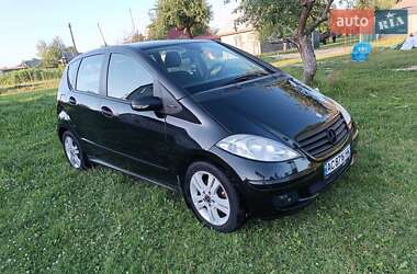 Хэтчбек Mercedes-Benz A-Class 2005 в Ратным