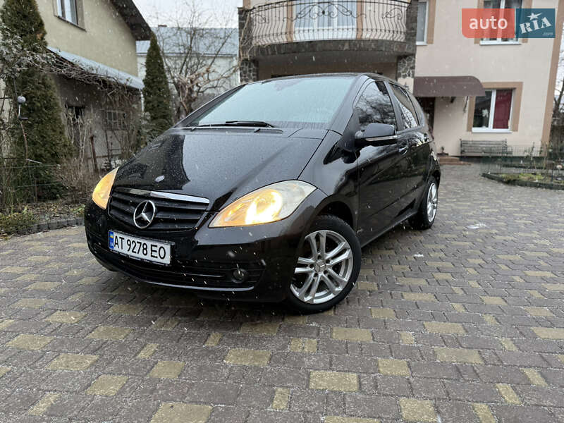 Хэтчбек Mercedes-Benz A-Class 2009 в Ивано-Франковске