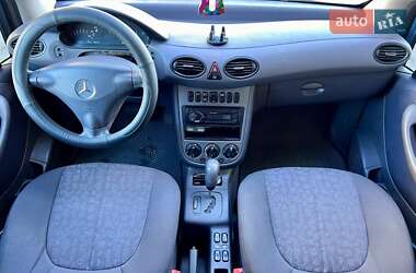 Хэтчбек Mercedes-Benz A-Class 2004 в 