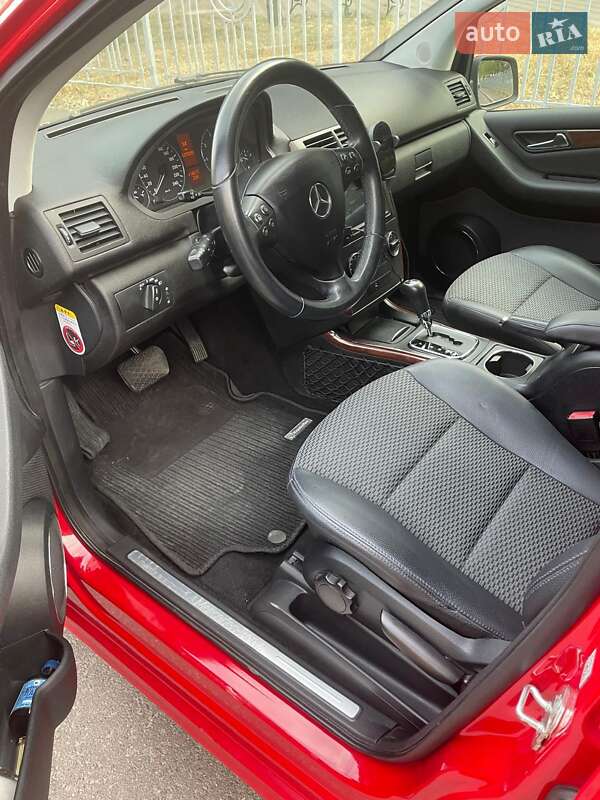 Хэтчбек Mercedes-Benz A-Class 2011 в Киеве фото 14 Хэтчбек Mercedes-Benz A-Class 2011 в Киеве