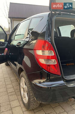 Хэтчбек Mercedes-Benz A-Class 2006 в 