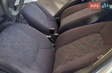 Хэтчбек Mercedes-Benz A-Class 1998 в 