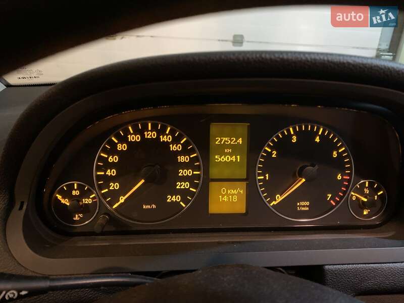 Хэтчбек Mercedes-Benz A-Class 2010 в Киеве фото 6 Хэтчбек Mercedes-Benz A-Class 2010 в Киеве