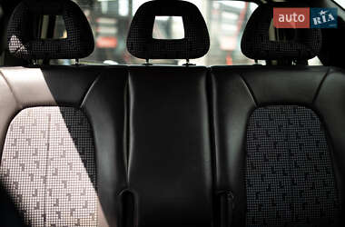 Хэтчбек Mercedes-Benz A-Class 2002 в 