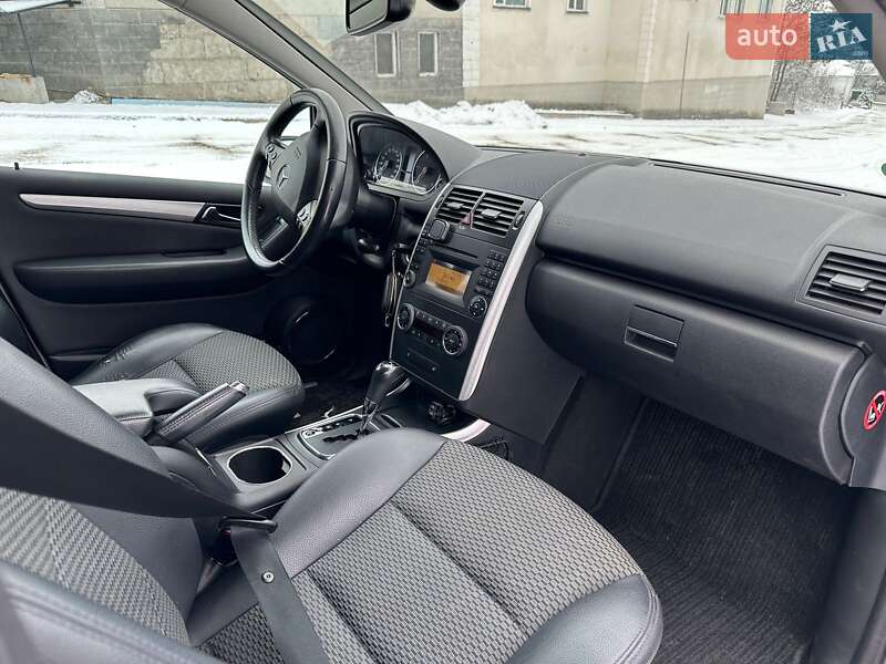 Хетчбек Mercedes-Benz A-Class 2010 в Новоукраїнці