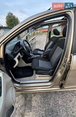 Хэтчбек Mercedes-Benz A-Class 2005 в 