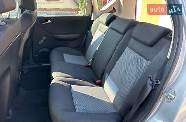 Хэтчбек Mercedes-Benz A-Class 2004 в 