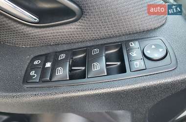Хетчбек Mercedes-Benz A-Class 2010 в 