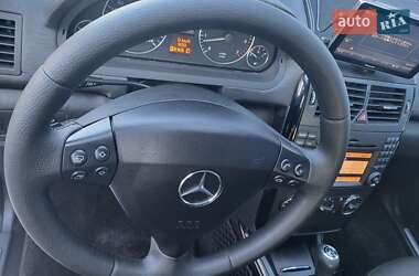 Хетчбек Mercedes-Benz A-Class 2010 в 