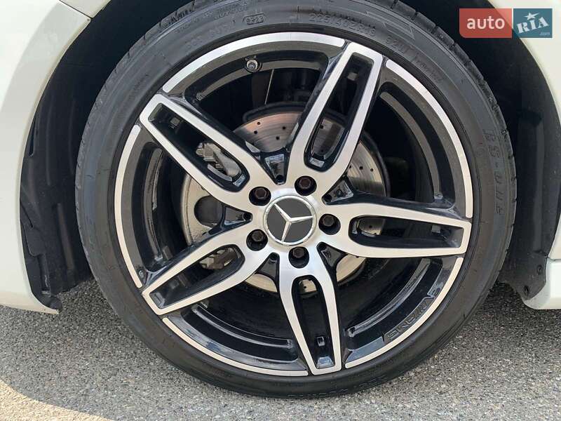 Хэтчбек Mercedes-Benz A-Class 2016 в Киеве