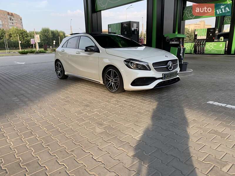 Хэтчбек Mercedes-Benz A-Class 2016 в Киеве