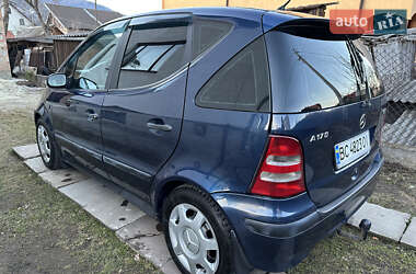 Хэтчбек Mercedes-Benz A-Class 2003 в 