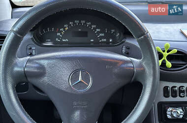 Хэтчбек Mercedes-Benz A-Class 2003 в 
