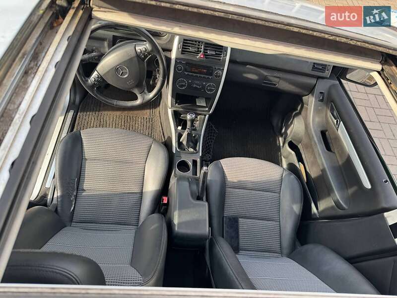 Хэтчбек Mercedes-Benz A-Class 2005 в Киеве