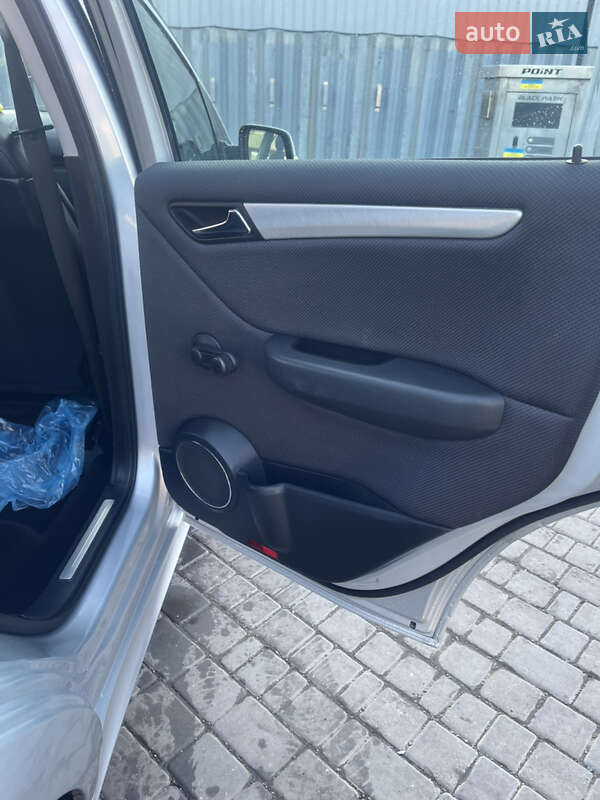 Хэтчбек Mercedes-Benz A-Class 2008 в Одессе фото 31 Хэтчбек Mercedes-Benz A-Class 2008 в Одессе