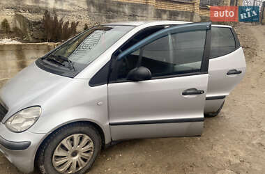Хэтчбек Mercedes-Benz A-Class 2002 в 