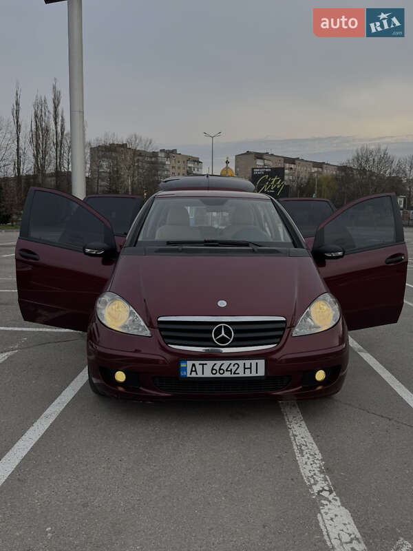 Хэтчбек Mercedes-Benz A-Class 2004 в 