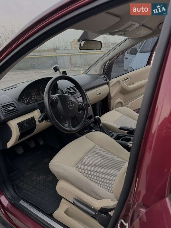 Хэтчбек Mercedes-Benz A-Class 2004 в Ивано-Франковске