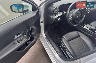 Седан Mercedes-Benz A-Class 2019 в 