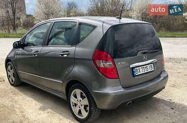 Хэтчбек Mercedes-Benz A-Class 2010 в 