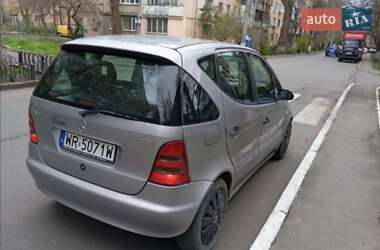 Хэтчбек Mercedes-Benz A-Class 2001 в 