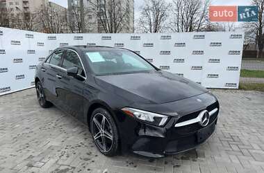 Седан Mercedes-Benz A-Class 2019 в 