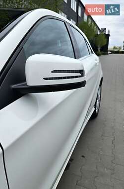 Хэтчбек Mercedes-Benz A-Class 2013 в 