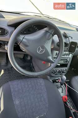 Хэтчбек Mercedes-Benz A-Class 2003 в 