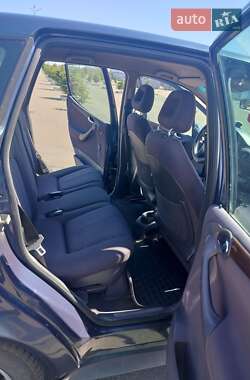 Хетчбек Mercedes-Benz A-Class 2001 в 