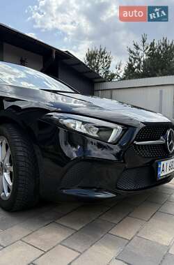 Хэтчбек Mercedes-Benz A-Class 2018 в 