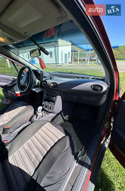 Хетчбек Mercedes-Benz A-Class 2001 в 
