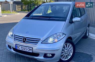 Хэтчбек Mercedes-Benz A-Class 2005 в 